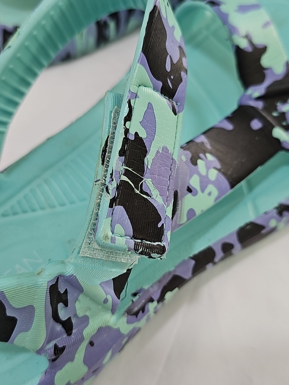 Ocean + Coast Minty Aqua Tie Dye Sandals Size 8 Womens Brands - Picture 9 of 14